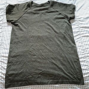 Lululemon Swiftly Tech